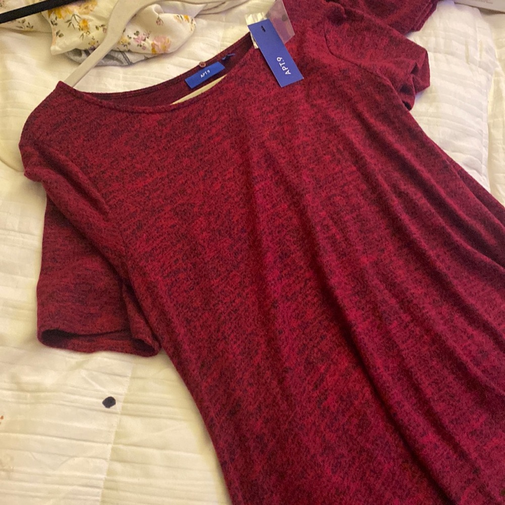 Apartment 9long size large dress, two wearable Waze for a removable scarf NWOT